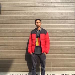 Meet your Posher, Demitrie